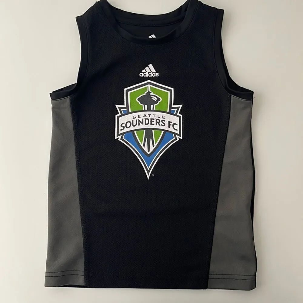 Adidas Seattle Sounders FC soccer tank top. Size Boys Small. Size Boys 4.